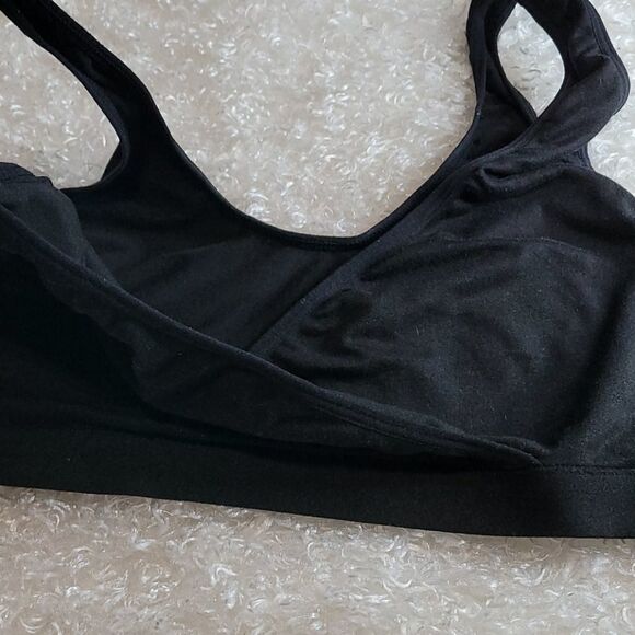 Black maternity bra  - Picture 2 of 3